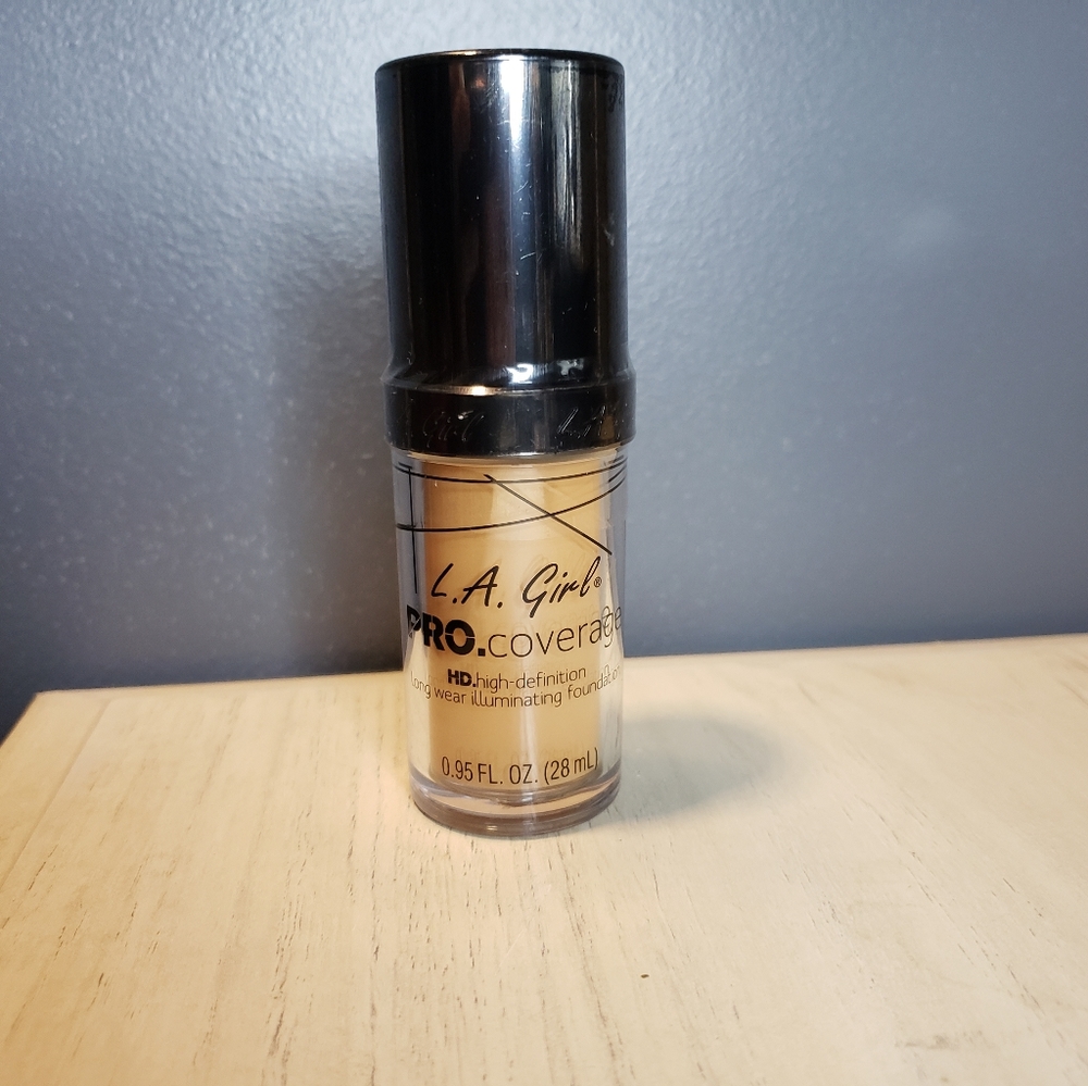 L.a girl long wear foundation